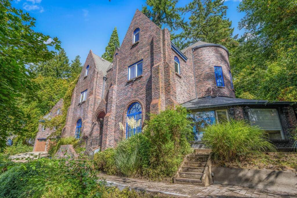 Castle Estate In Sw Minutes From Downtown Holiday home Portland