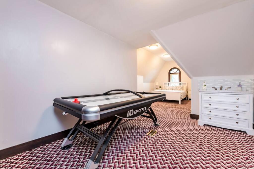 Holiday home Castle Estate In Sw Minutes From Downtown