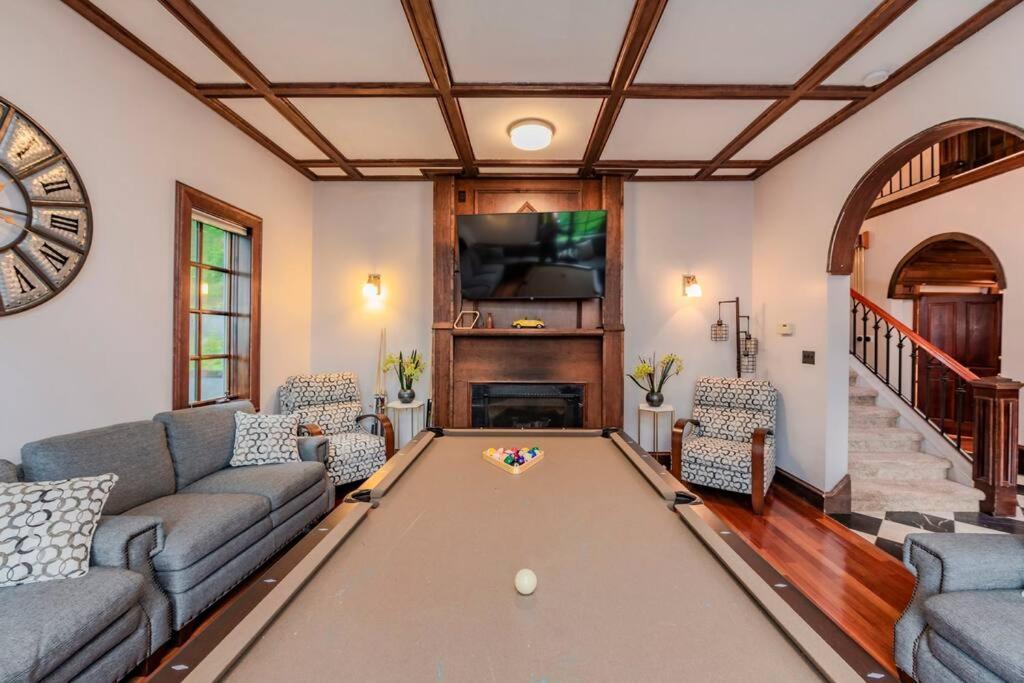 Holiday home Castle Estate In Sw Minutes From Downtown *